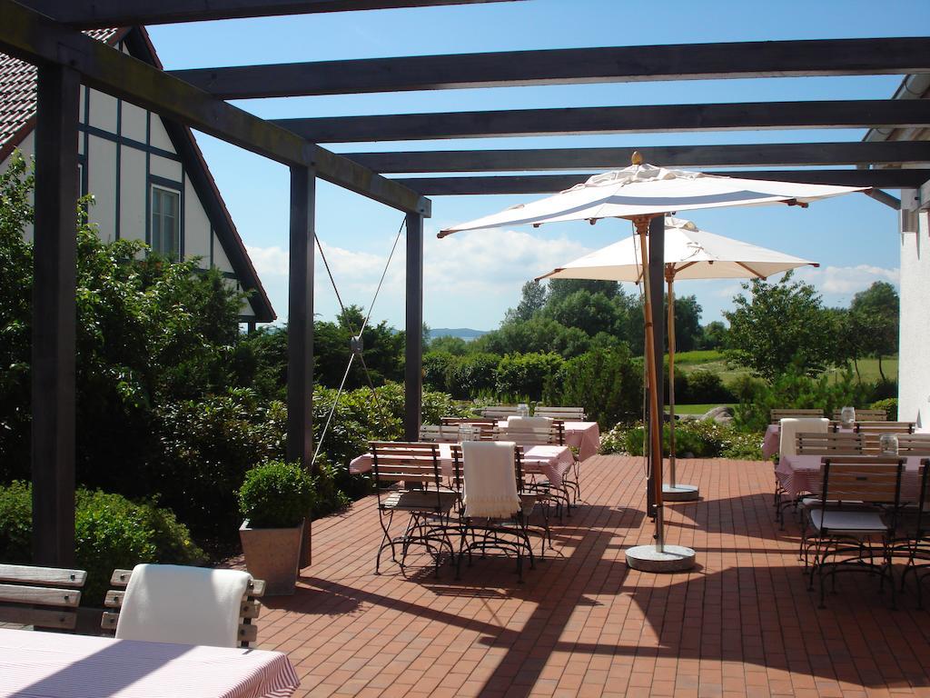 H.W.S. Hotel Der Wilde Schwan Sagard Exterior photo